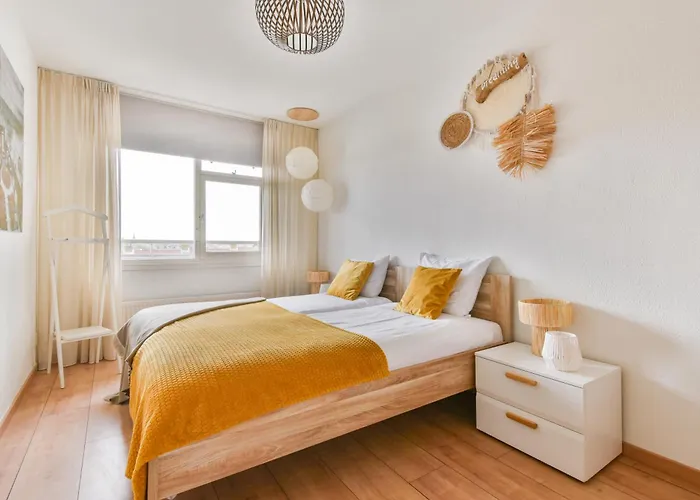 Perfect Holiday, Seadream